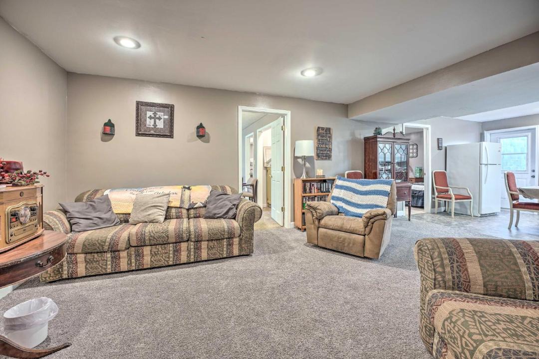 Photo of Livingroom in Goshen
