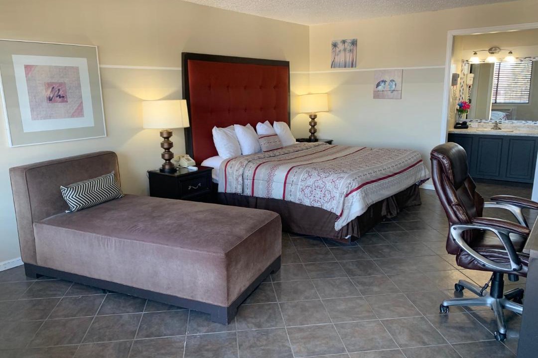 Photo of Bedroom in Lake Geneva