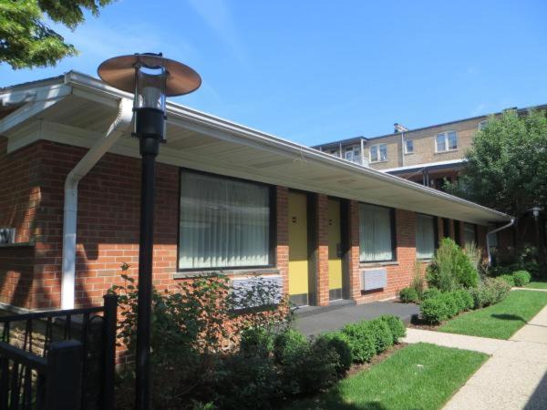 Photo of Others in Oak Park