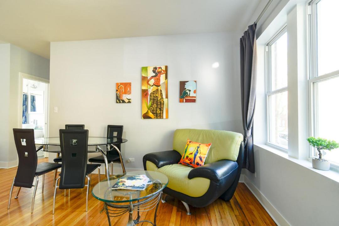 Photo of Livingroom in Irving Park