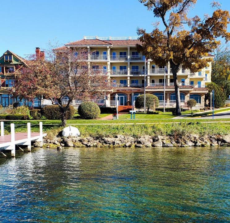 Photo of Others in Lake Geneva