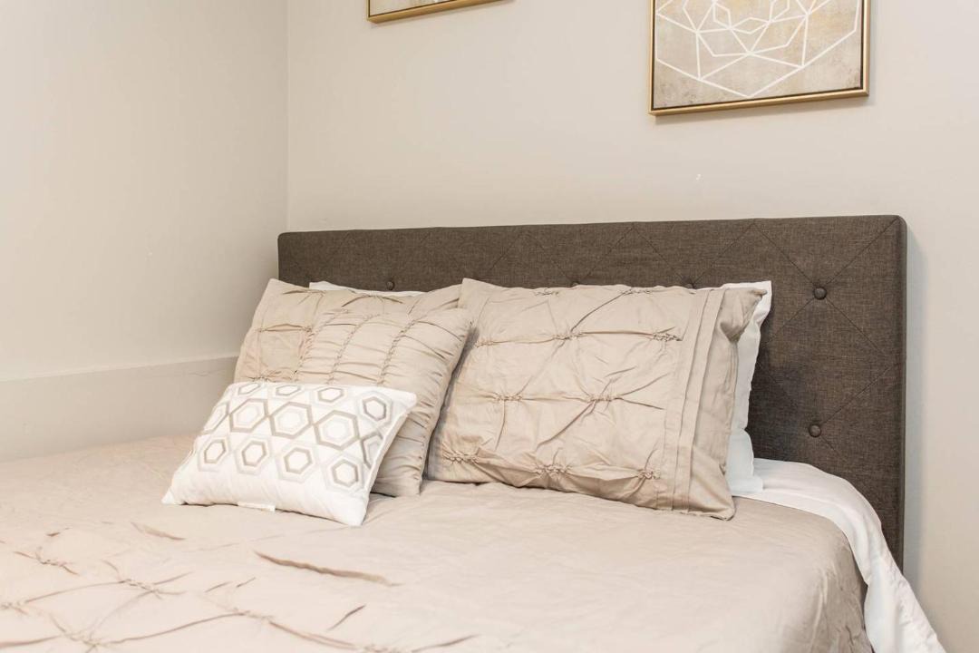 Photo of Bedroom in West Town