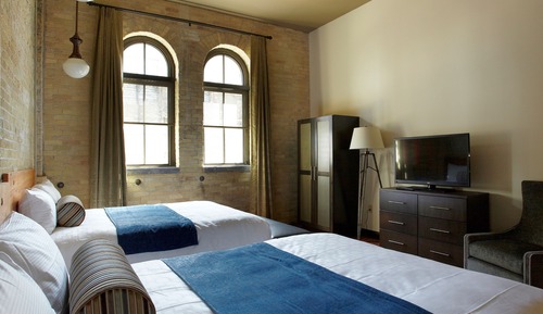 Suite, 2 Queen Beds with Sofa Bed
