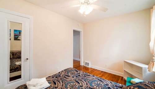 Apartment (2 Bedrooms)