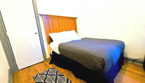 Basic Triple Room