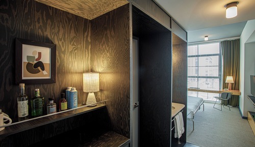 Deluxe Room, 1 King Bed