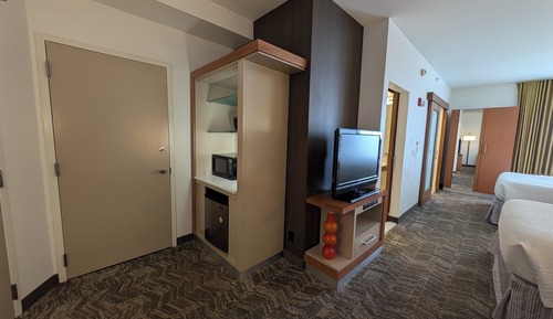 Studio, Multiple Beds (Mobility/Hearing Accessible, Tub)