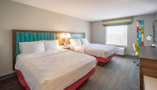 Two queen beds non smoking