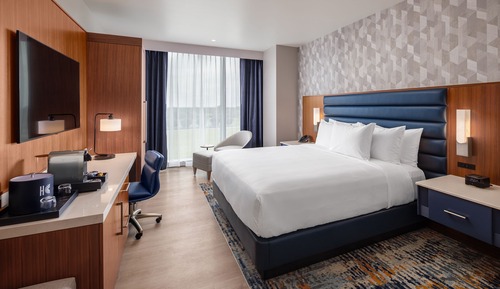 Deluxe Room, 1 King Bed