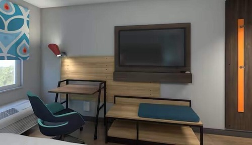 Room, 1 King Bed, Accessible (Mobility & Hearing, Roll-In Shower)