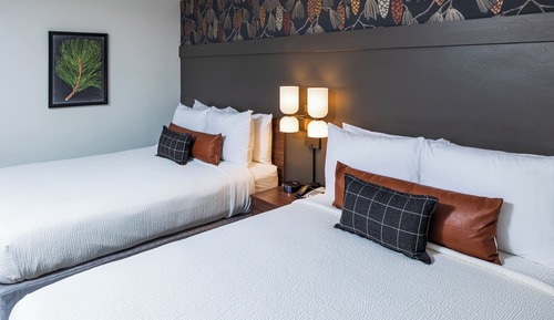 Standard Double Room, 2 Queen Beds, Harbor View