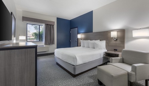 Standard Room, 1 Queen Bed, Accessible, Non Smoking
