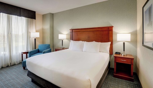 Room, 1 King Bed, Accessible (Upper Floor, Tub)