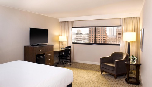 Standard Room, 1 King Bed