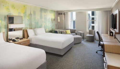 Room, 2 Queen Beds, City View