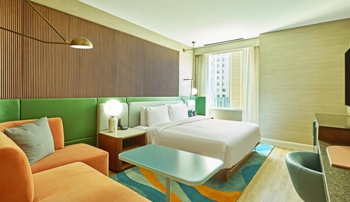 Room, 1 King Bed (High Floor)
