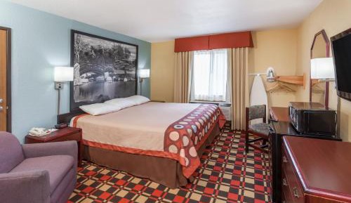 Standard King Room - Non Smoking
