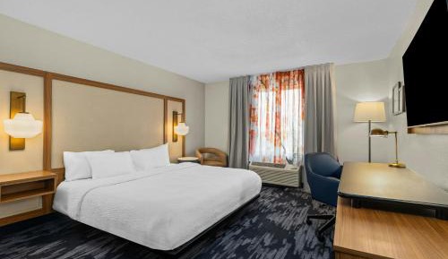 King Room - Hearing Accessible