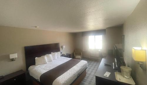 Single Room with Private Bathroom