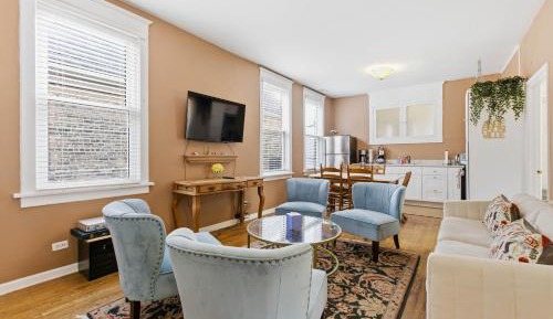 Four-Bedroom Apartment