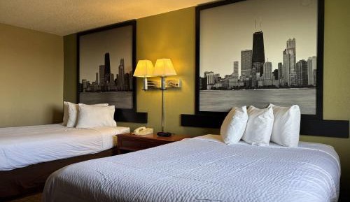 Queen Room with Two Queen Beds - Non-Smoking