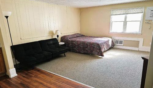 Queen Bed
