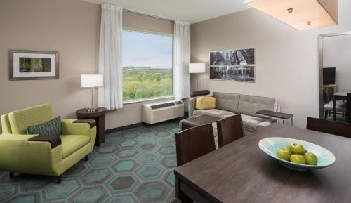 Two-Bedroom Suite