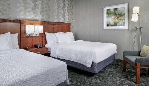 1 Bedroom Suite, 2 Double, Sofa bed, Courtyard view