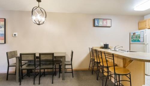 One-Bedroom Suite - 4 waterpark pass