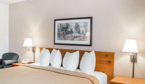 Superior King Room - Mobility Accessible/Non-Smoking