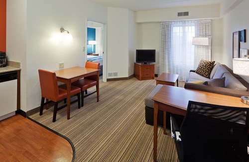 Oak Brook Hotel | Residence Inn by Marriott Chicago Oak Brook