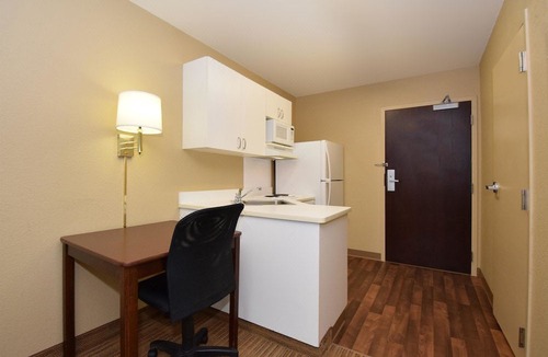 East Paris Hotel | Extended Stay America Suites - Grand Rapids - Kentwood