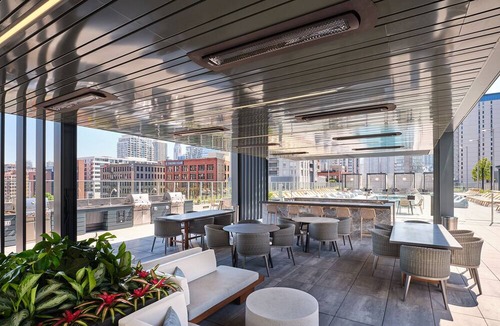 Killgubbin House | Luxe Executive One Bedroom Suite in River North.