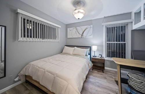 Rochester House | Urban Elegance Retreat in Downtown Rochester