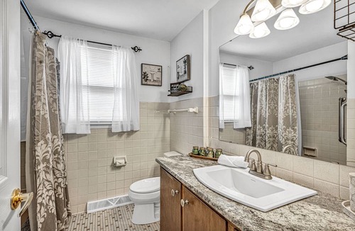 Sheboygan Apartment | Comfort Sanctuary: Monthly Stays Welcome!