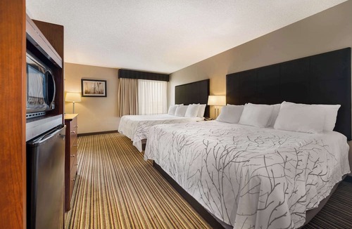Mauston Hotel | Best Western Park Oasis Inn
