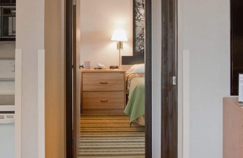 Ottawa Hotel | Super 8 by Wyndham Ottawa Starved Rock