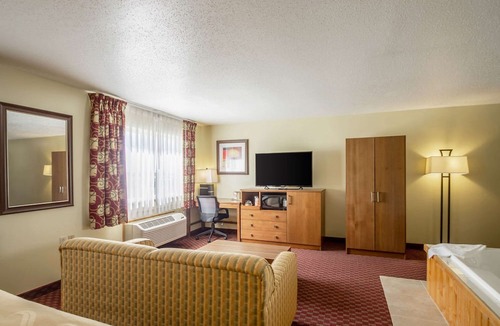 Mineral Point Hotel | Quality Inn Mineral Point