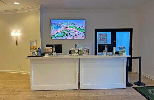 Lake Geneva Hotel | Destination Geneva National