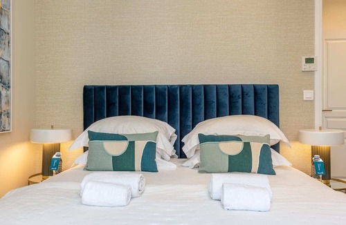 Gaillon Apartment | Sweett | Monsigny I - Four Bedroom Apartment, Sleeps 8