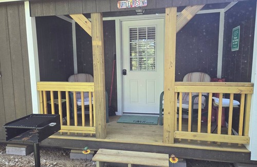 Germfask RV Rental | The Turtle/Mikinak Cabin, located within 35-40 minutes from Pictured Rocks