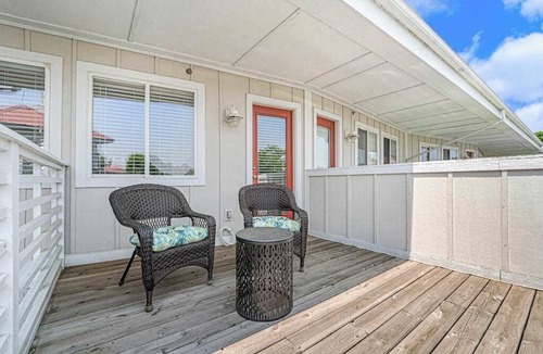 Douglas Condo | Updated condo with well-equipped kitchen, pool, firepits, grill, & gas fireplace