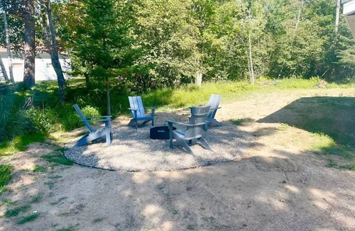 Crandon House | The Duck House-Cozy 2 bedroom house in marvelous Crandon with AC