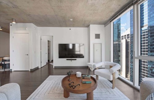Downtown Chicago Apartment | Stylish 2BR with Skyline Views Near Riverwalk