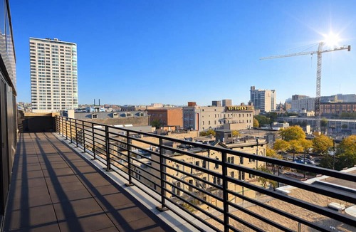 Westown Apartment | Deer District Studio Apt - One Block from Fiserv and Baird