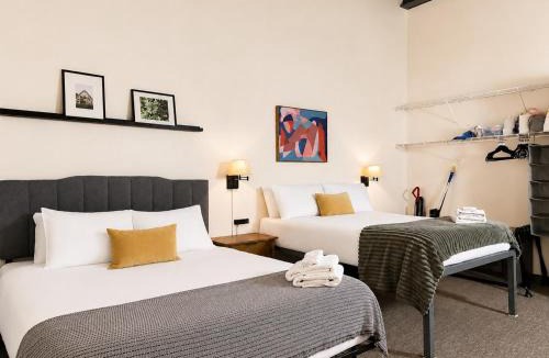 Westown Apartment | Cream City Industrial Loft Near Fiserv with Parking - Suite 2 - Sleeps 8
