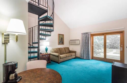 Platteville Hotel | Baymont Inn And Suites by Wyndham Platteville