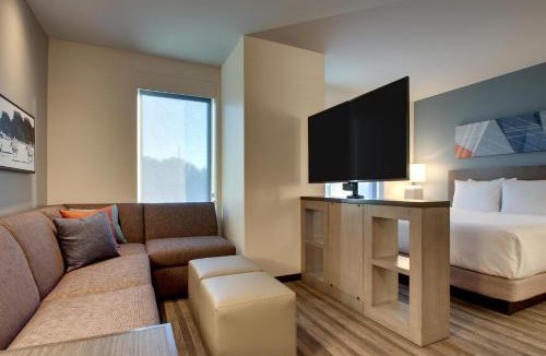 Oak Brook Hotel | Hyatt House Oak Brook