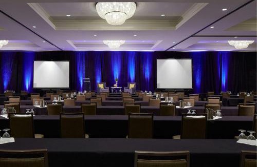 Waukesha Hotel | Milwaukee Marriott West