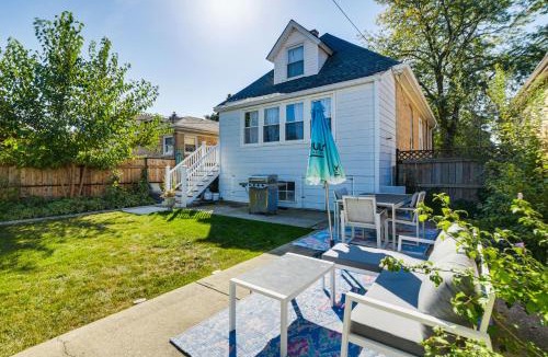 Belmont Cragin Apartment | Logan Square Urban Oasis: 2 Mi to Local Hotspots!